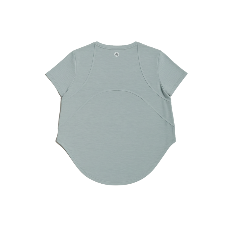 WOMAN ROUND BOTTOM CURVED HEM T SHIRTS