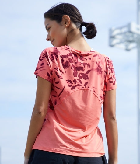 WOMENS TRAINING FLORAL TEE