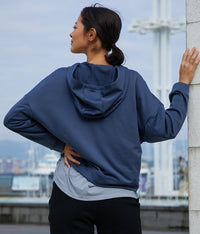 WOMENS THICK RUBBER MILLS LOGO CREW SWEAT TOP