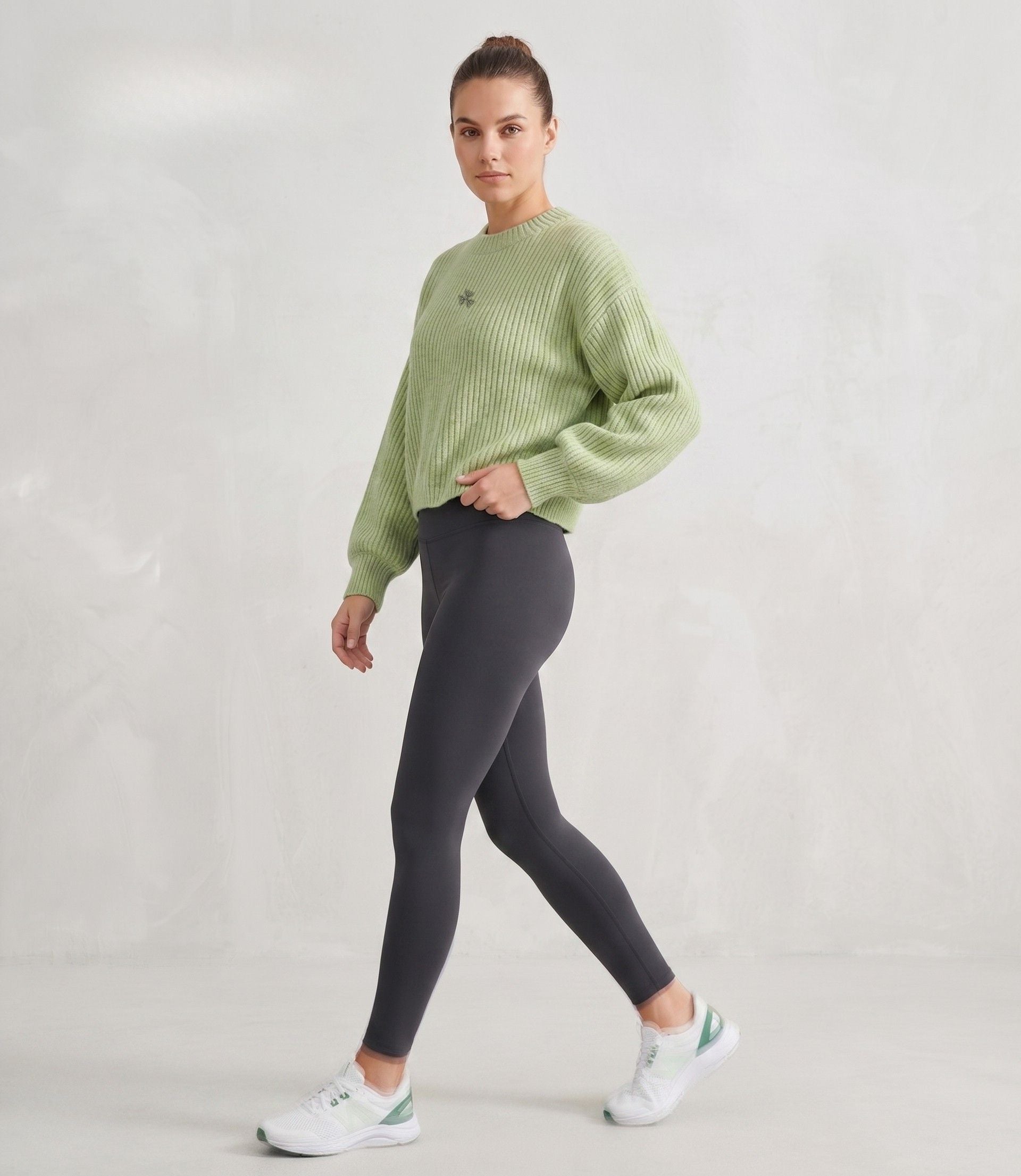 Talon Zenith Pullover Sweater